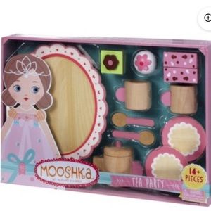Mooshka Tea Party Set